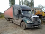 FREIGHTLINER  COLUMBIA,  ТЕНТОВАНЫЙ SCHMITZ  S01