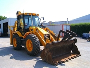 Экскаватор-погрузчик JCB 4CX 4X4. 