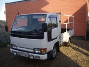 Nissan Atlas 100